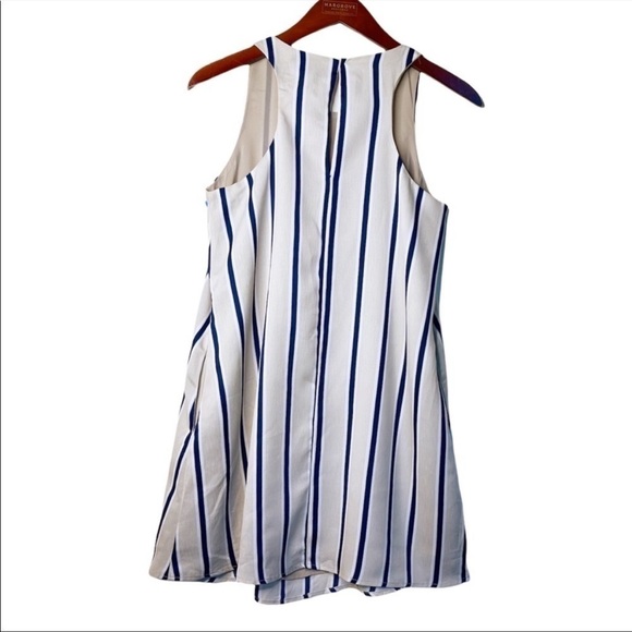 LULU’S Mini Broad Horizons Striped Shift Dress Size Small in Tan and Navy Stripe - Picture 12 of 15